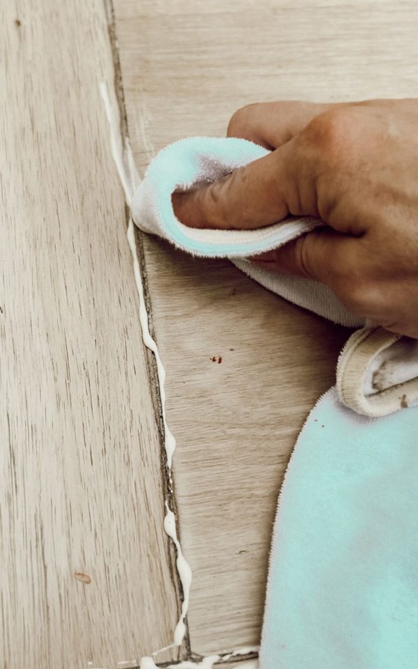 How to Refinish a Damaged Veneer Table Top (Under 35!) Cassie Jean