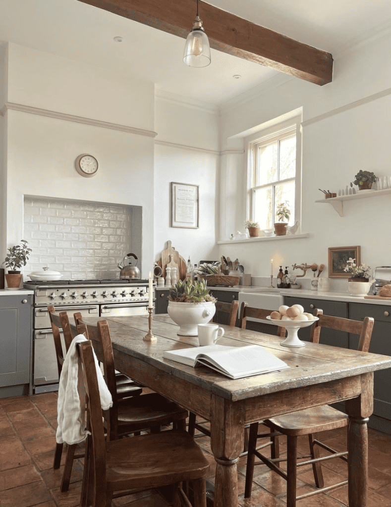 english cottage kitchen